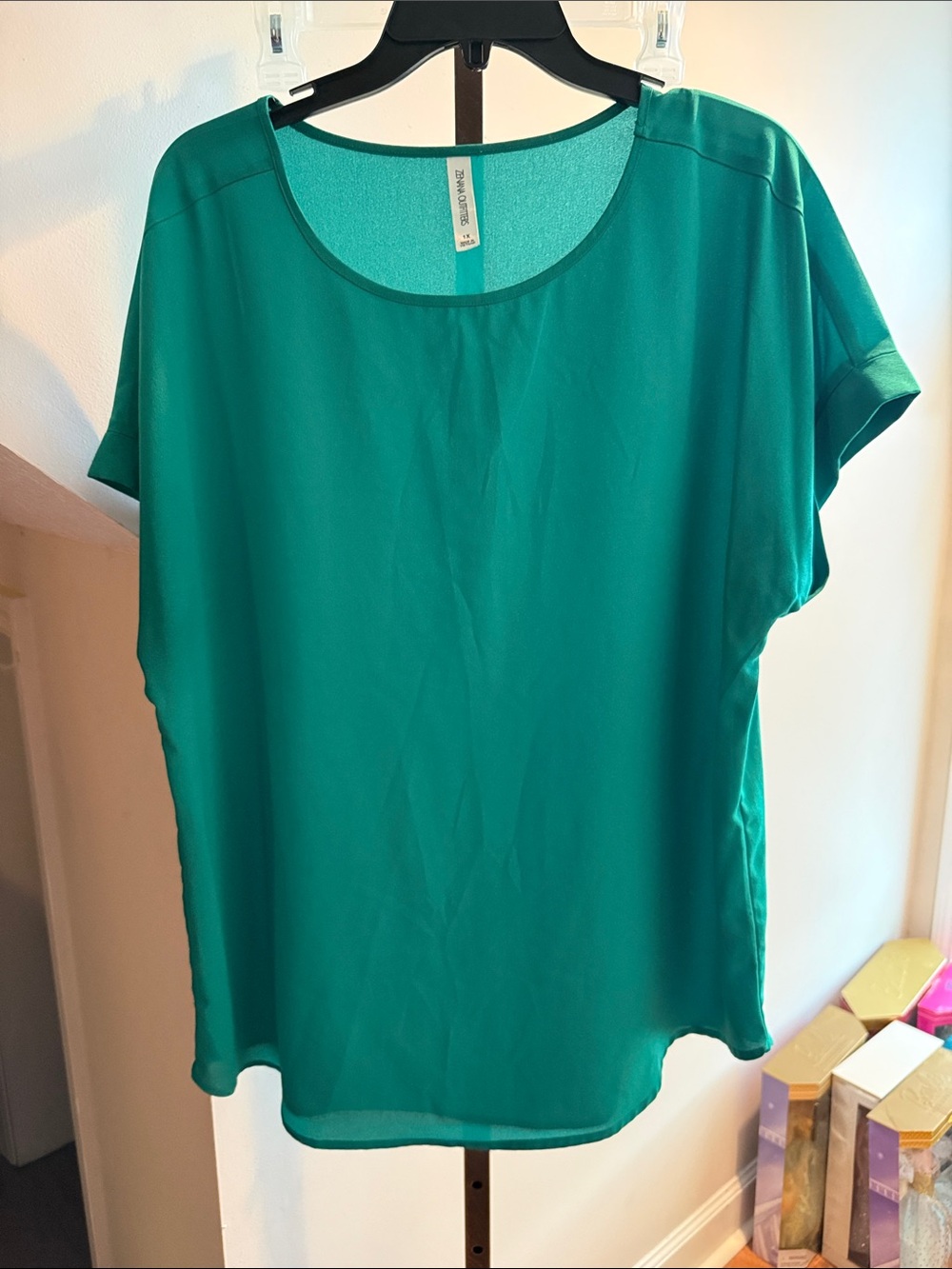 Zenana Outfitters Teal Scoop Neck Short Sleeve Blouse